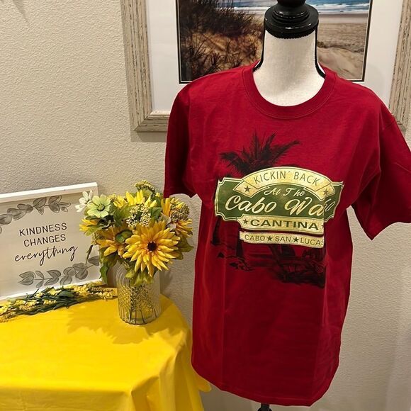 CaboWabo SS T-shirt-NWOT - Picture 1 of 7